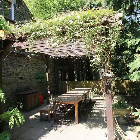 Daweswood, Patterdale, Characterful With Fairy Tale Garden And Fell Walks From The Door * Patterdale