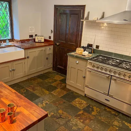 Σπίτι διακοπών Daweswood, Patterdale, Characterful With Fairy Tale Garden And Fell Walks From The Door