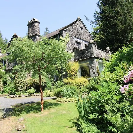 Daweswood, Patterdale, Characterful With Fairy Tale Garden And Fell Walks From The Door Feriehus Patterdale