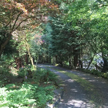 Daweswood, Patterdale, Characterful With Fairy Tale Garden And Fell Walks From The Door