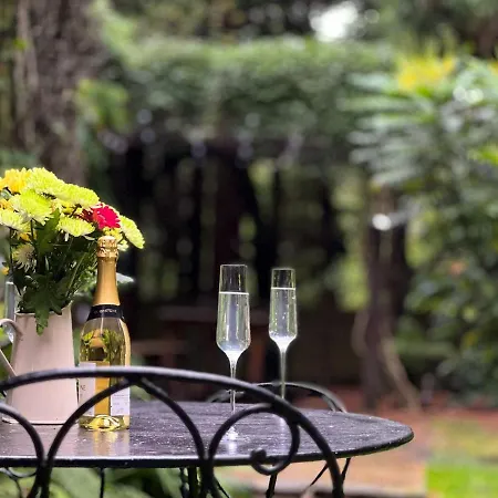 Daweswood, Patterdale, Characterful With Fairy Tale Garden And Fell Walks From The Door Patterdale