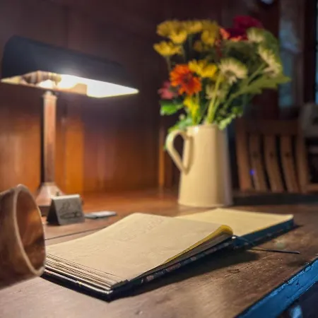 Daweswood, Patterdale, Characterful With Fairy Tale Garden And Fell Walks From The Door