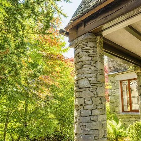 בית נופש Daweswood, Patterdale, Characterful With Fairy Tale Garden And Fell Walks From The Door *