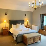 펜션 Daweswood, Patterdale, Characterful With Fairy Tale Garden And Fell Walks From The Door *